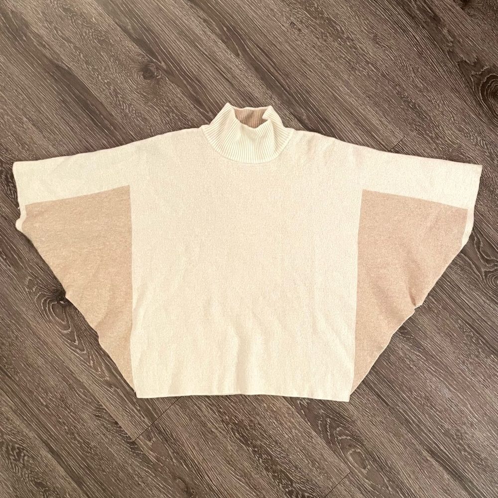 Note di Anita sweater poncho